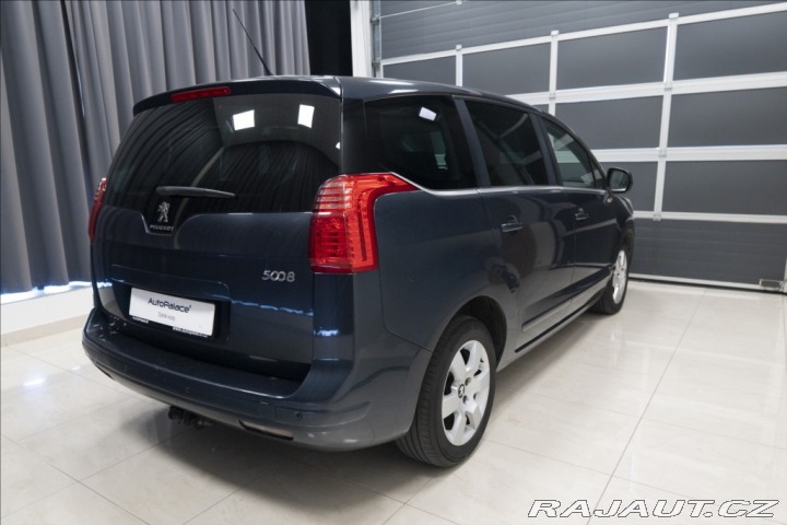 Peugeot 5008 2,0 HDI NAVIGACE TAŽNÉ 7 2014