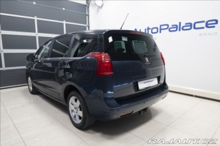 Peugeot 5008 2,0 HDI NAVIGACE TAŽNÉ 7 2014