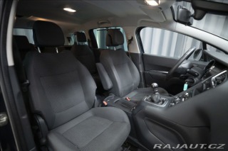 Peugeot 5008 2,0 HDI NAVIGACE TAŽNÉ 7 2014
