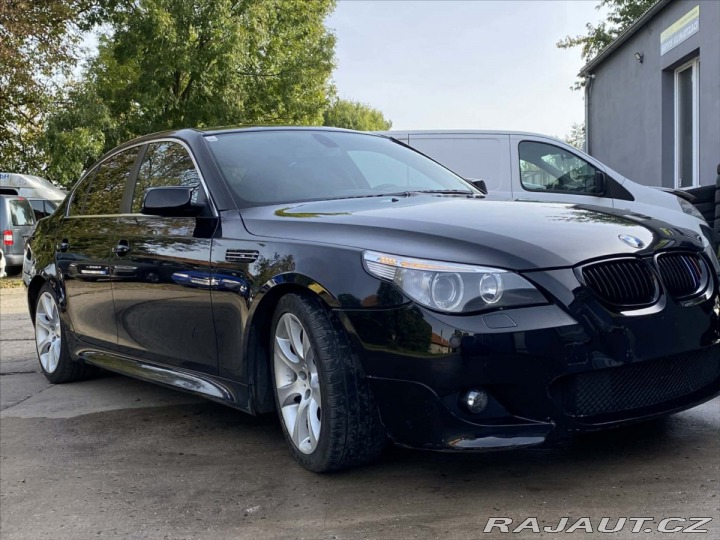 BMW 5 3,0 2004