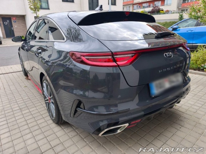 Kia ProCeed 1,6 GT | TOP výbava | T 1800