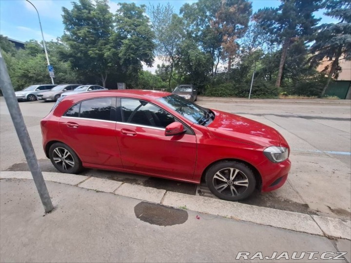 Mercedes-Benz A 160D 2014