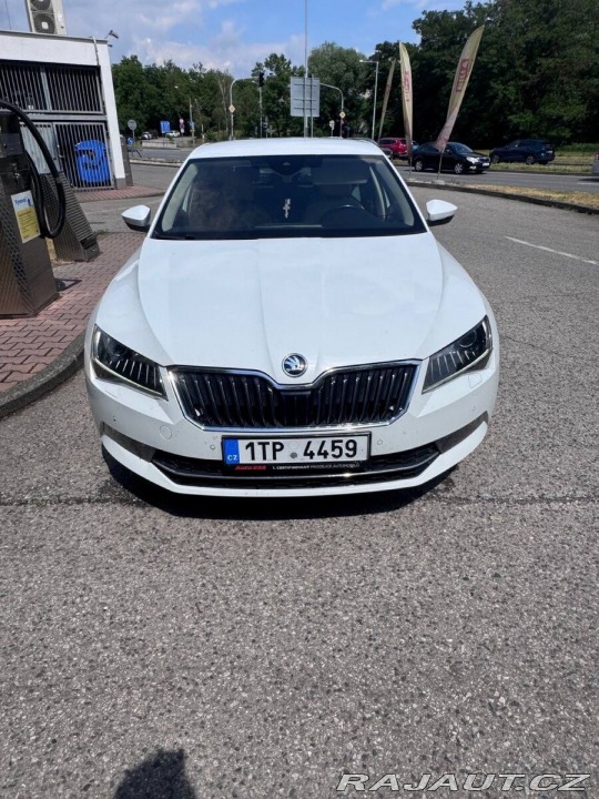 Škoda Superb 2,0   3 2017