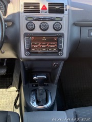 Volkswagen Touran 2,0   TDI 103kw DSG rv.20 2010