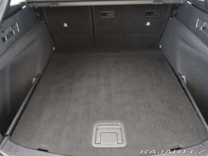 Toyota Corolla 1.8Hybrid,CZ,1Maj,ActiveB 2020