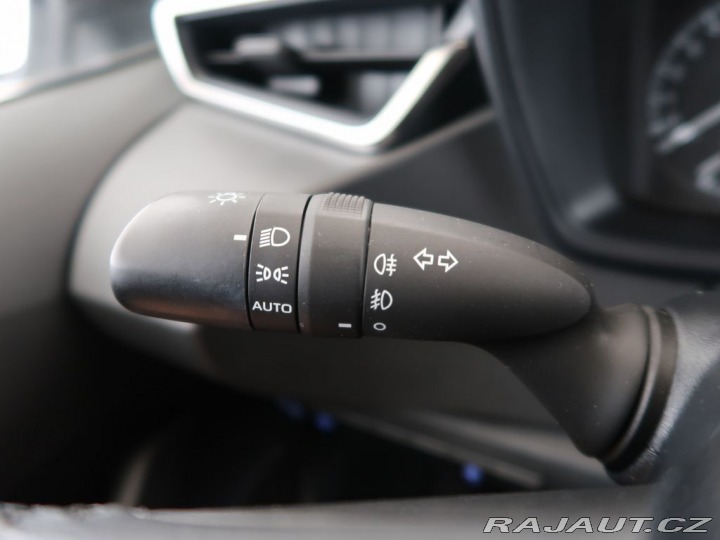 Toyota Corolla 1.8Hybrid,CZ,1Maj,ActiveB 2020