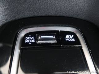 Toyota Corolla 1.8Hybrid,CZ,1Maj,ActiveB 2020