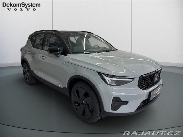 Volvo XC40 2,0 XC40 B3 Black Edition 2026