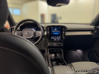 Volvo XC40 2,0 XC40 B3 Black Edition 2026