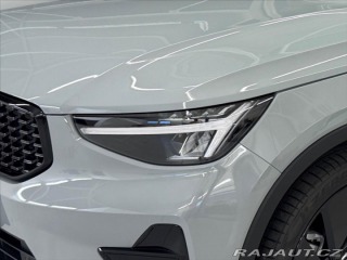 Volvo XC40 2,0 XC40 B3 Black Edition 2026