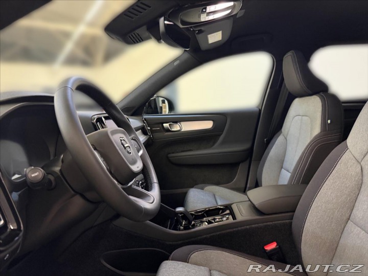 Volvo XC40 2,0 XC40 B3 Black Edition 2026