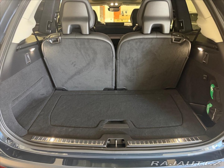 Volvo XC90 XC90 B5 Ultra Dark 2469 2026