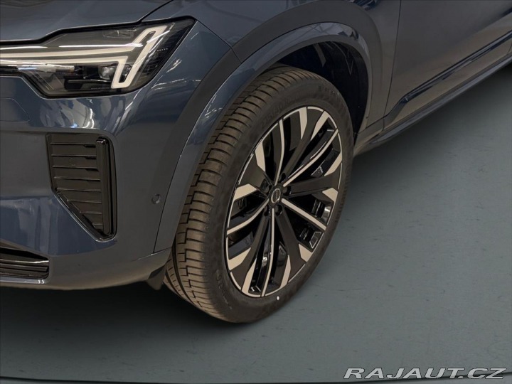 Volvo XC90 XC90 B5 Ultra Dark 2469 2026