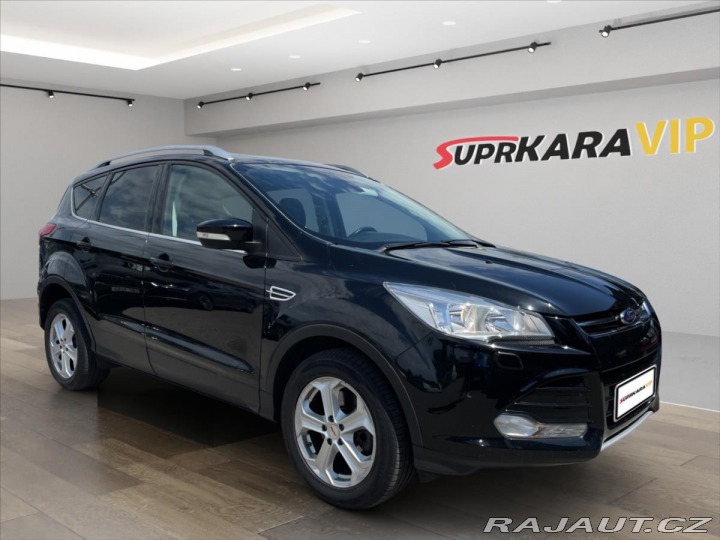 Ford Kuga 2,0 TDCi Titanium*Navi*Vy 2015