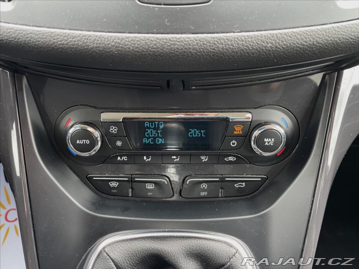 Ford Kuga 2,0 TDCi Titanium*REZERVA 2015