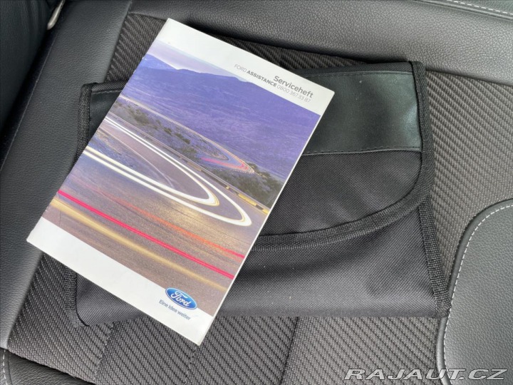 Ford Kuga 2,0 TDCi Titanium*REZERVA 2015