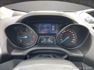 Ford Kuga 2,0 TDCi Titanium*Navi*Vy 2015