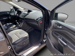 Ford Kuga 2,0 TDCi Titanium*Navi*Vy 2015