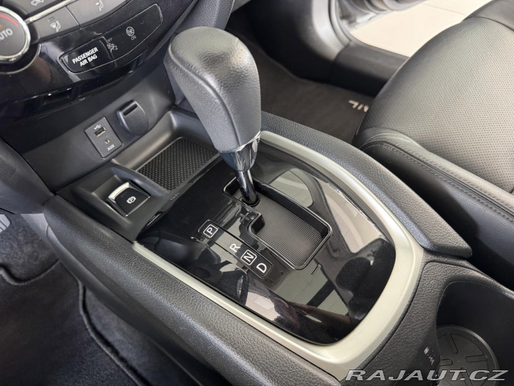 Nissan X-Trail 1,6DCi 96kW*AUT*TEKNA*7MÍ 2017