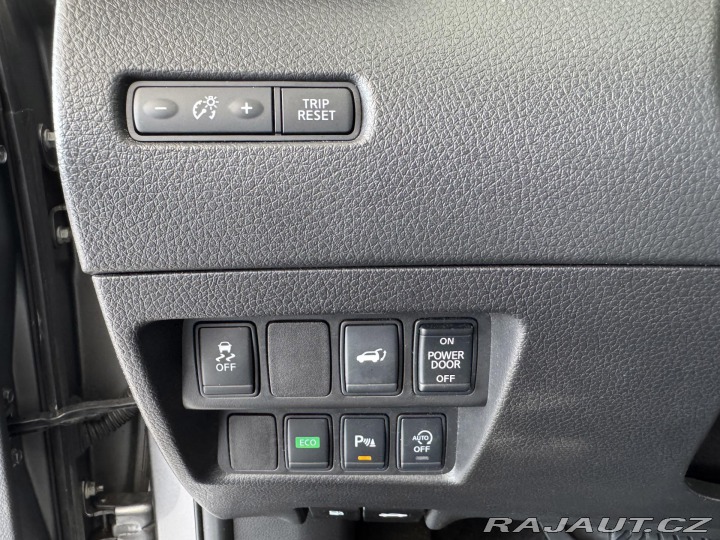 Nissan X-Trail 1,6DCi 96kW*AUT*TEKNA*7MÍ 2017