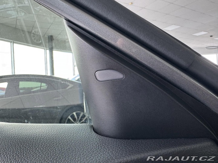 Nissan X-Trail 1,6DCi 96kW*AUT*TEKNA*7MÍ 2017