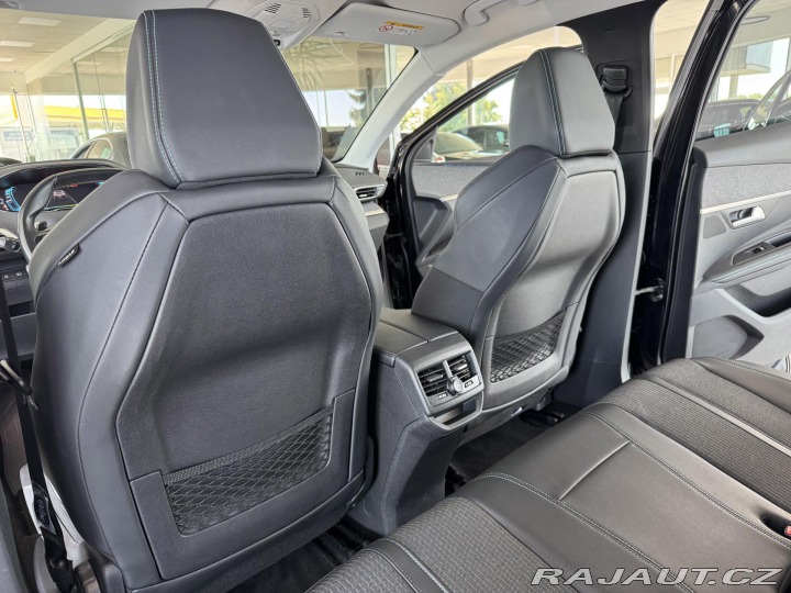 Peugeot 3008 Hybrid 225*AT8*REZERVACE! 2022