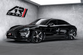Porsche Taycan Turbo S Keramiky Pano 360