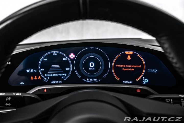 Porsche Taycan Turbo S Keramiky Pano 360 2020