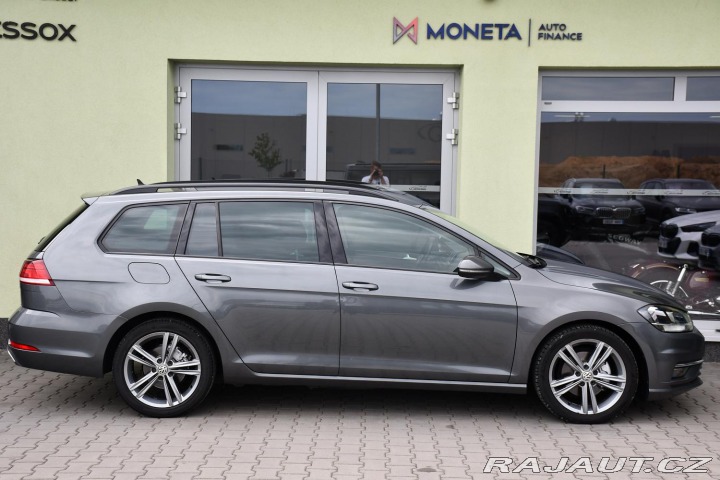 Volkswagen Golf 1.6TDi NAVI CARPLAY 2xALU 2018