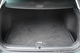 Volkswagen Golf 1.6TDi NAVI CARPLAY 2xALU 2018