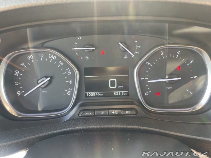Citroën SpaceTourer 2,0 HDi 110kw Tažné 9mist 2020