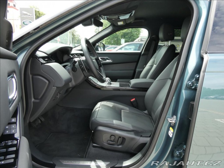 Land Rover Range Rover Velar 2,0 D200 S 1Maj. ČR, DPH 2025