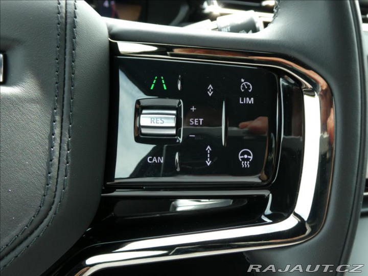 Land Rover Range Rover Velar 2,0 D200 S 1Maj. ČR, DPH 2025