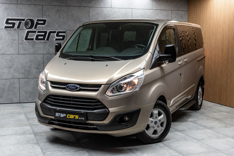 Ford Tourneo Custom 2.0TDCi*8MÍST*VÝHŘEV*