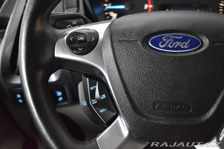 Ford Tourneo Custom 2.0TDCi*8MÍST*VÝHŘEV* 2017