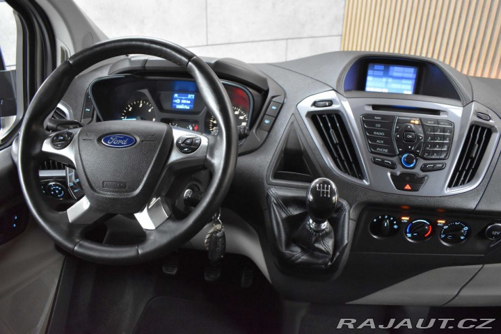 Ford Tourneo Custom 2.0TDCi*8MÍST*VÝHŘEV* 2017