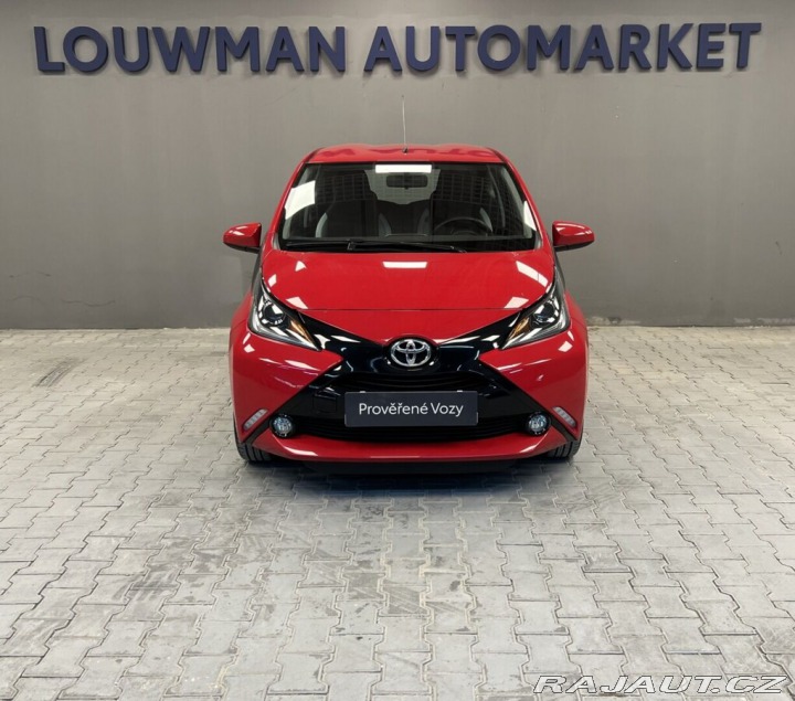 Toyota Aygo 1.0 VVT-i X-play 2014