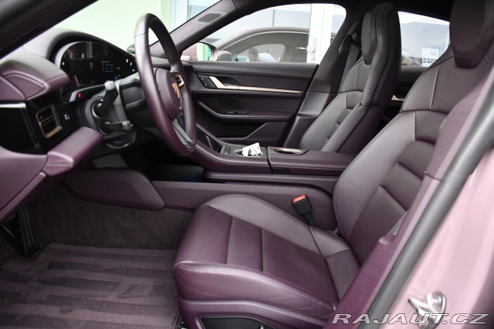 Porsche Taycan PERFORMANCE BATTERY PLUS 2024