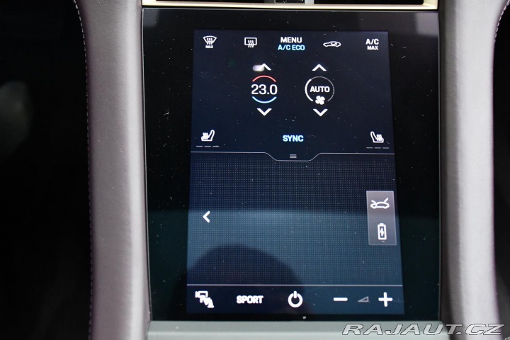 Porsche Taycan PERFORMANCE PLUS 2024
