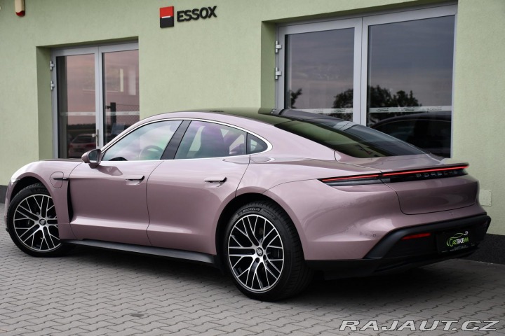 Porsche Taycan PERFORMANCE BATTERY PLUS 2024