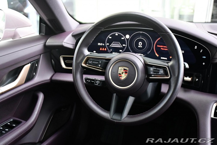 Porsche Taycan PERFORMANCE BATTERY PLUS 2024