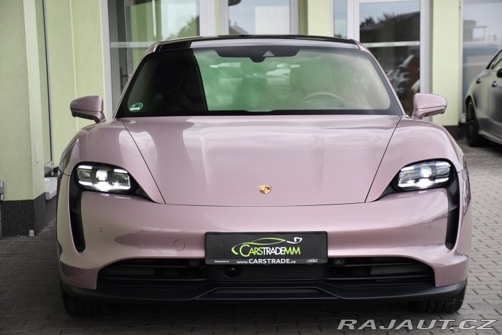 Porsche Taycan PERFORMANCE PLUS 2024