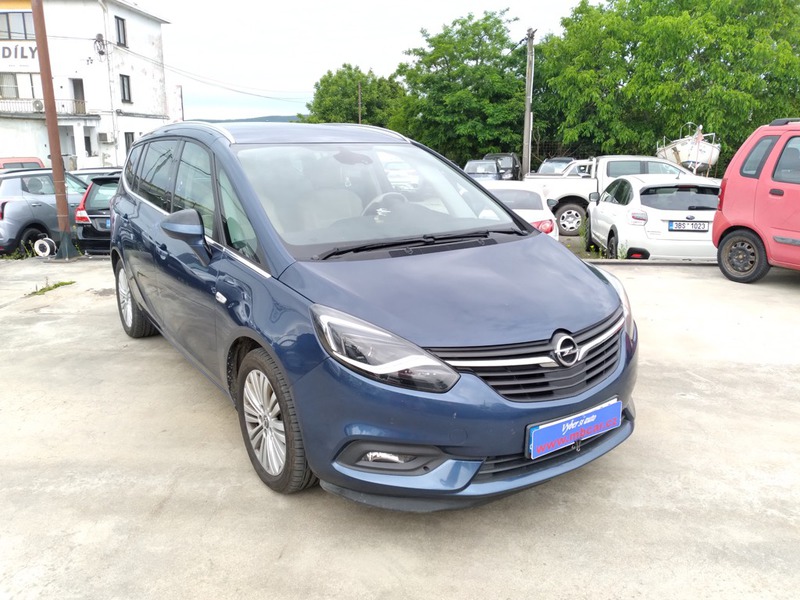 Opel Zafira TOURER 2.0 CDTI AT 7 MÍST