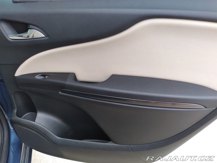 Opel Zafira TOURER 2.0 CDTI AT 7 MÍST 2018