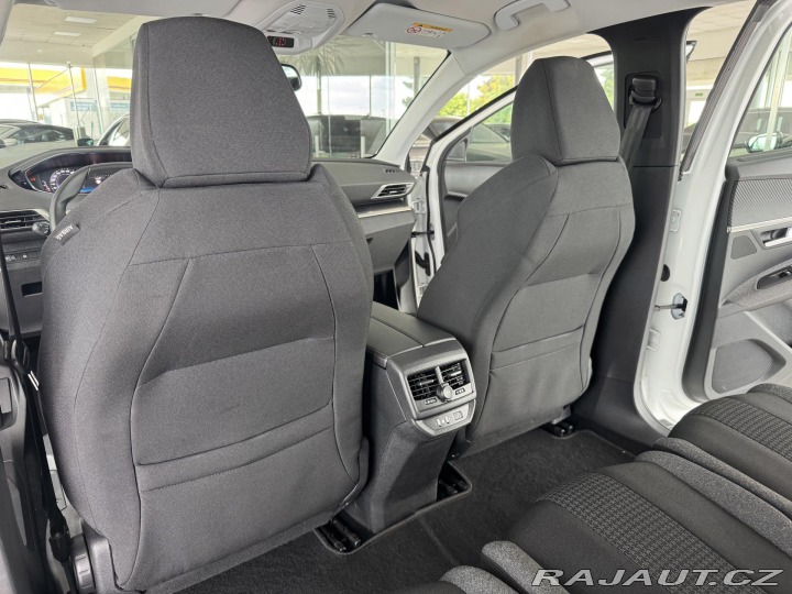 Peugeot 5008 1,2PT AUT*96kW*Kamera*7MÍ 2023