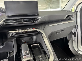 Peugeot 5008 1,2PT AUT*96kW*Kamera*7MÍ 2023