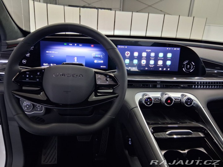 Omoda 9 Premium 1.5TGDI PHEV AWD 2026