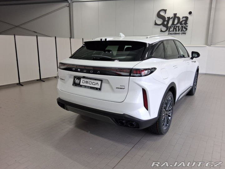 Omoda 9 Premium 1.5TGDI PHEV AWD 2026