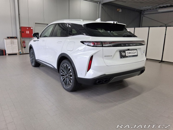 Omoda 9 Premium 1.5TGDI PHEV AWD 2026