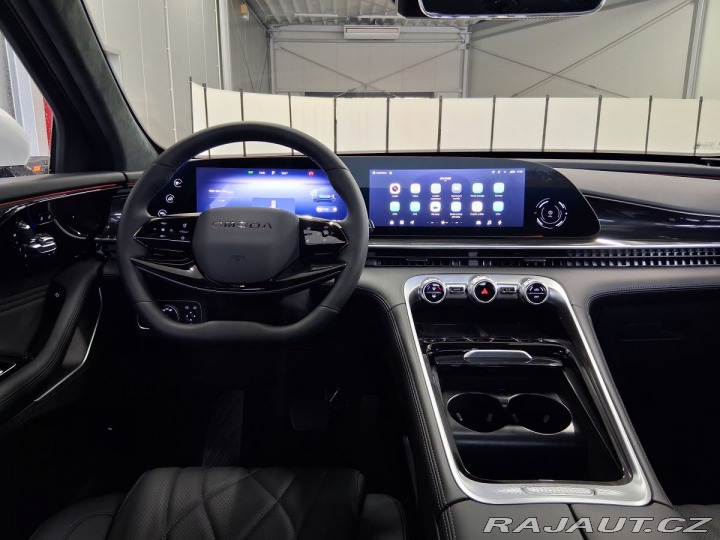 Omoda 9 Premium 1.5TGDI PHEV AWD 2026